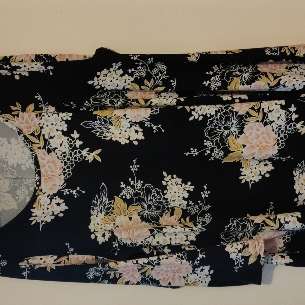3x Women's Black Tunic
